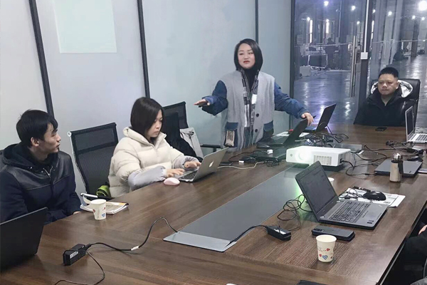 九游娱乐官方网站：AR产品运营模式(图2)