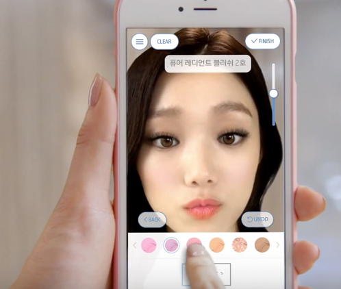 美妆、时装行业与AR结合日益密切但商业空间几何？(图2)