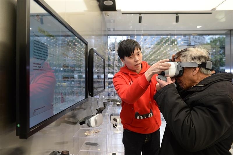 2024-2029全球與中國車庫汽車升降機市場現狀及未來發展趨勢(图1)