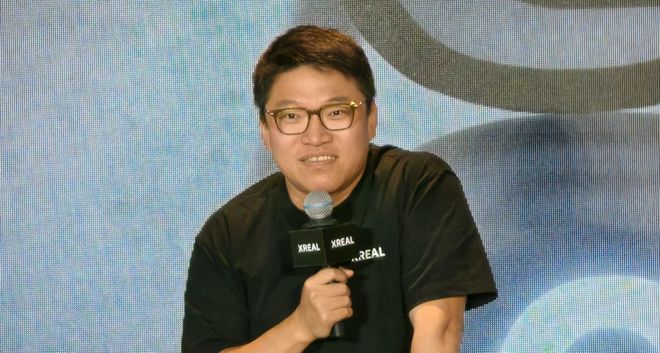 AR眼镜独角兽XREAL的空间计算战役(图2)