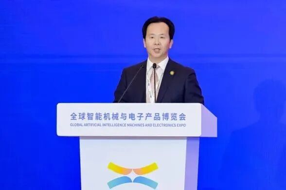 “AIE未来视听领袖峰会”在澳门举办聚焦AI+AR新范式(图2)