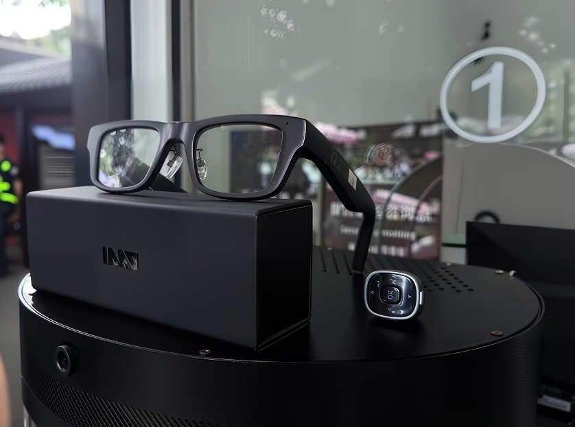 AI眼镜大爆发影目还不是“千里马”(图2)