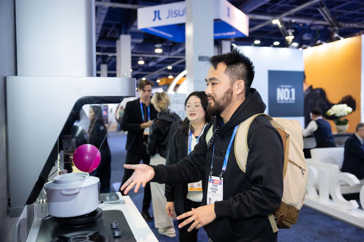 九游娱乐官方网站：澄一科技Arspura亮相CES 原创IQV技术守护烹饪呼吸健康(图9)