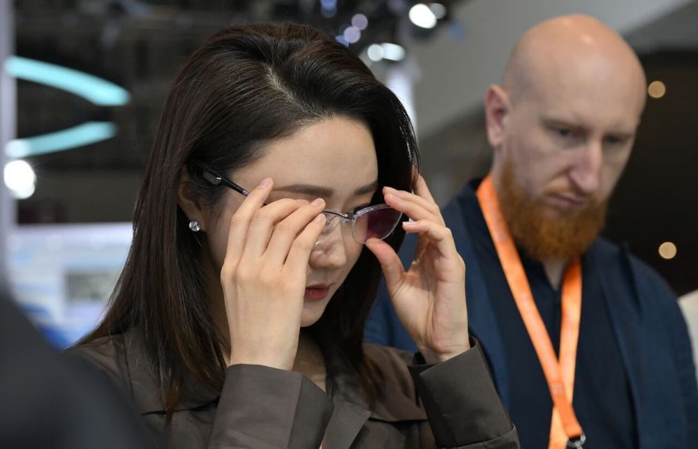 AI眼镜进“国补” 从“尝鲜”到“常用”还有几步？(图6)