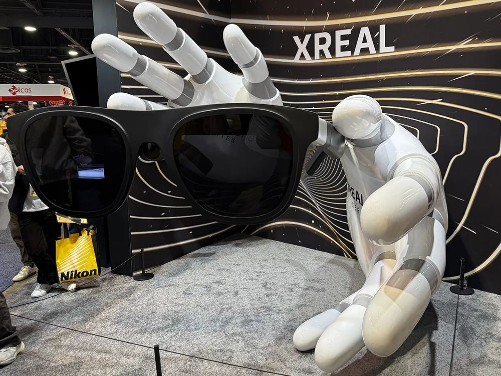 九游娱乐官方网站：AI+AR眼镜有望成为市场主流镜片制造企业迎来发展新机遇-东北证券