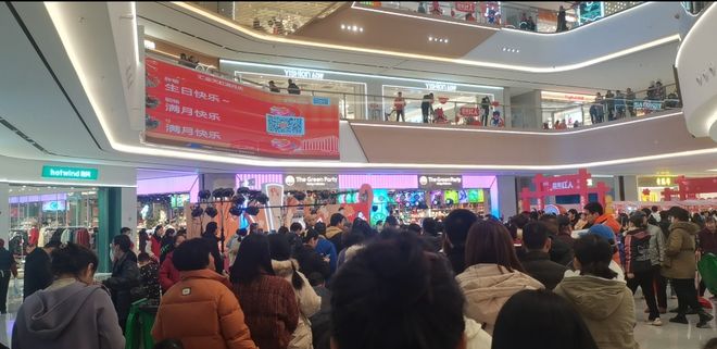 微信大屏幕互动游戏：商场活动吸睛暖场神器(图2)